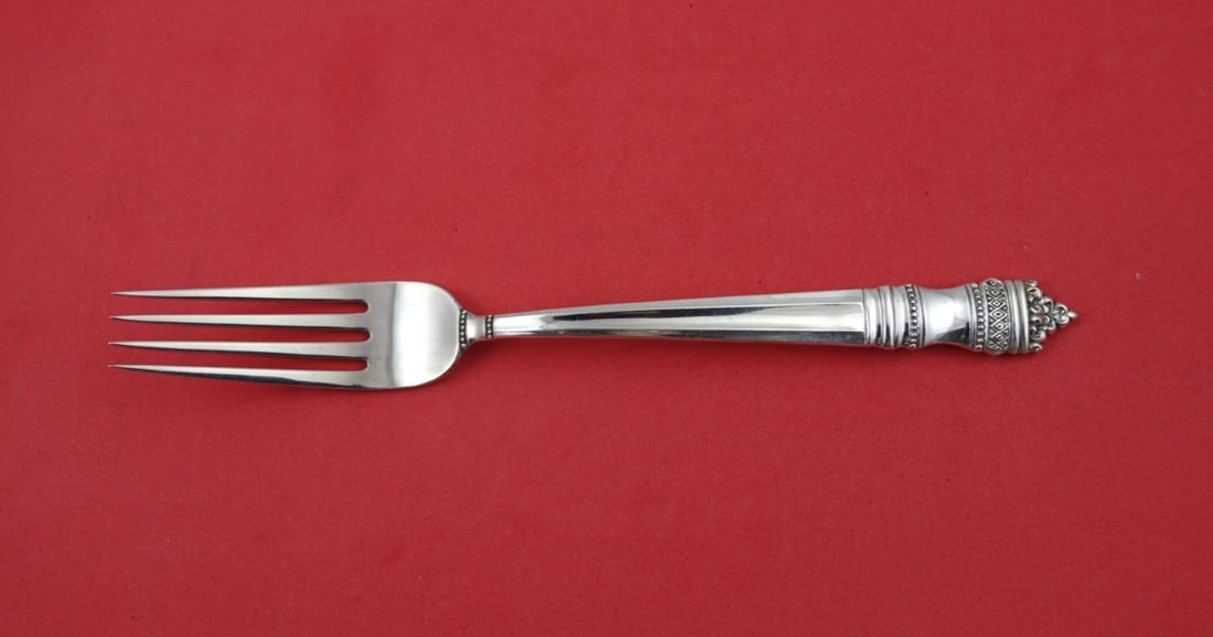 Towle Danish Baroque Sterling Silver Dinner Fork 8 1/8 Inch: Towle Danish Baroque Sterling Silver Dinner Fork 8 1/8 Inch This exquisite dinner fork is crafted from high-quality sterling silver and features the elegant Danish Baroque pattern by Towle. Measuring 