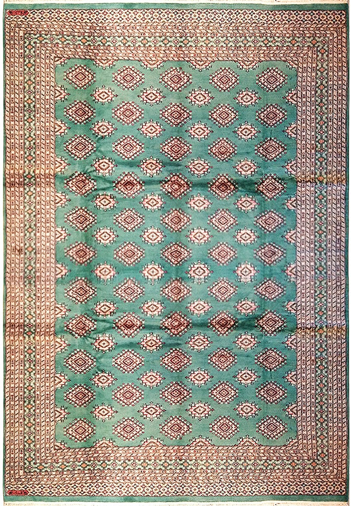 8 x 11 Hand-Knotted Green Diamond Jaldar Rug from Pakistan: 8 x 11 Hand-Knotted Green Diamond Jaldar Rug from Pakistan Free continental US Shipping The 8 x 11 Green Diamond Jaldar Rug is a breathtaking representation of traditional craftsmanship, expertly hand