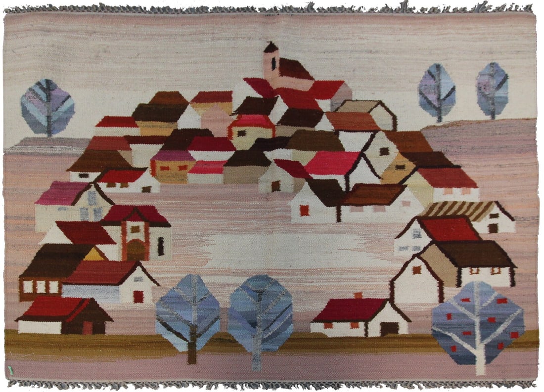 Handmade Peruvian Wool Flat Woven Tapestry Rug 4 x 5 2: Handmade Peruvian Wool Flat Woven Tapestry Rug 4 x 5 2 This vintage flatwoven tapestry area rug from Peru features a handmade geometric Art Nouveau design. Crafted from 100% wool using traditional wea