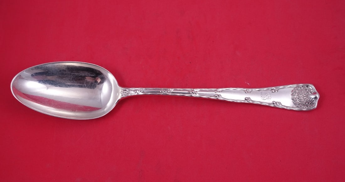 Tiffany Wave Edge Sterling Silver Stuffing Spoon 12 1 2 Inch Button: Tiffany Wave Edge Sterling Silver Stuffing Spoon 12 1 2 Inch Button This is a large Tiffany & Co. sterling silver stuffing spoon in the Wave Edge pattern, featuring a button detail. Crafted in the Uni