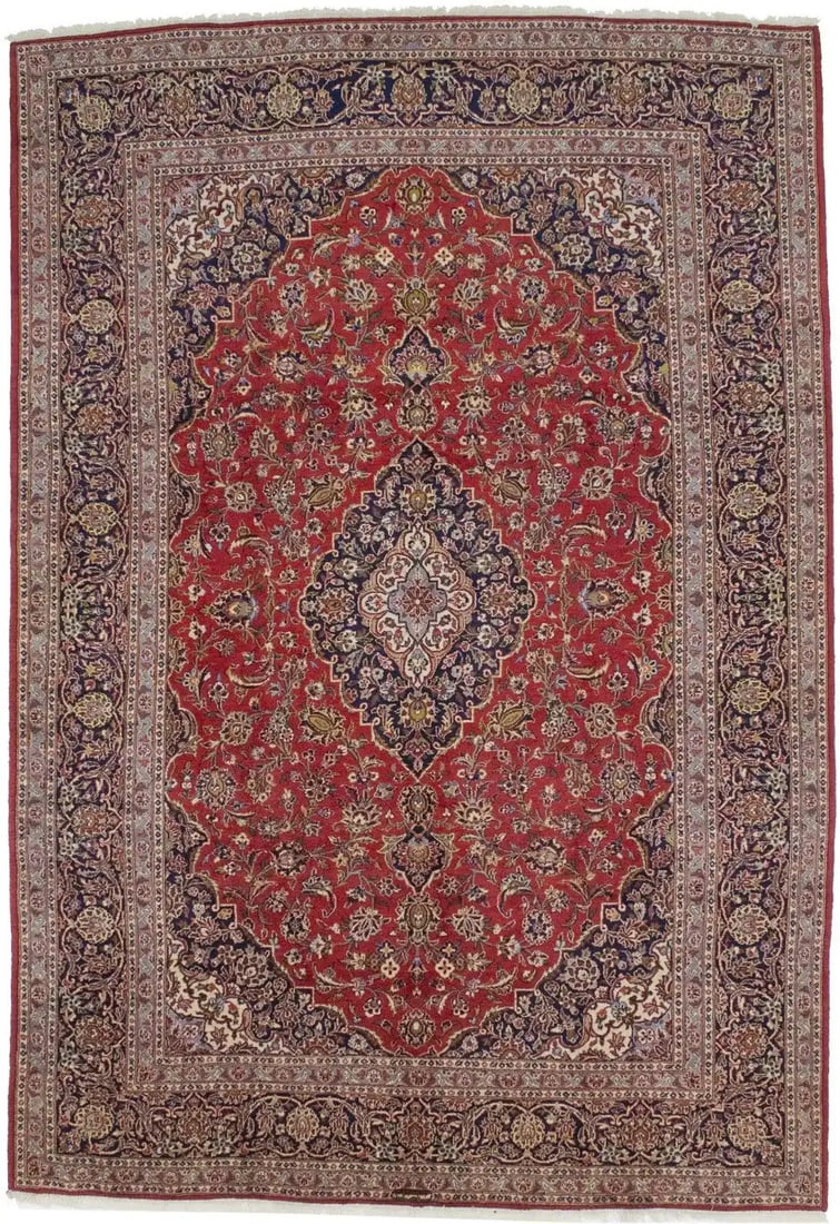 Vintage Hand-Knotted Wool Oriental Area Rug 7'10 x 11'6 Floral Pattern: Vintage Hand-Knotted Wool Oriental Area Rug 7'10 x 11'6 Floral Pattern This vintage-style hand-knotted area rug features a classic floral pattern in a variety of colors including red, cream, purple-na