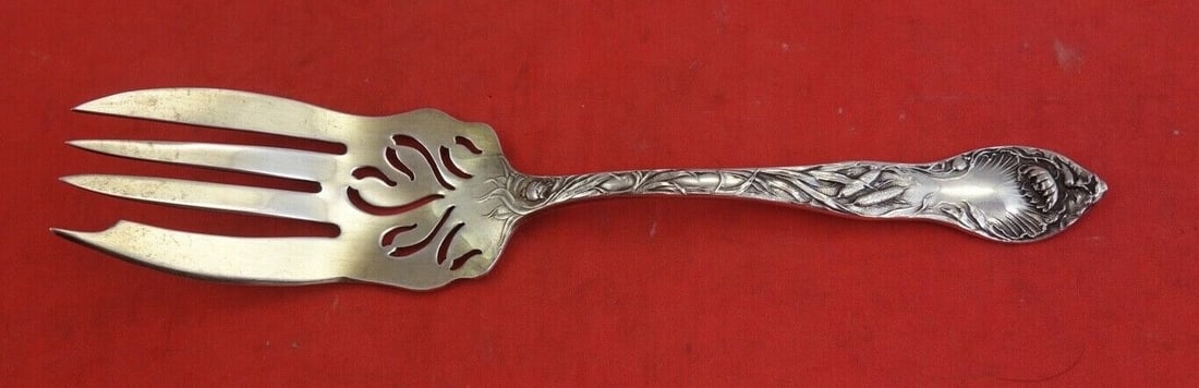 Blackinton Lotus Sterling Silver Salad Fork 6 Inch Pierced Antique: Blackinton Lotus Sterling Silver Salad Fork 6 Inch Pierced Antique This exquisite salad fork is part of the Lotus pattern by Blackinton, crafted from high-quality sterling silver. Measuring 6 inches i