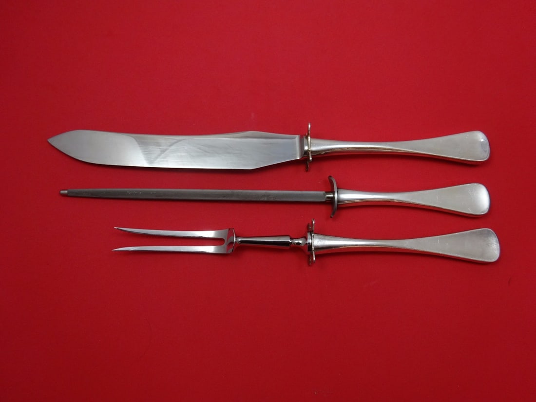 W&S Sorensen Patricia Sterling Silver 3-Piece Carving Set: W&S Sorensen Patricia Sterling Silver 3-Piece Carving Set Introducing the Patricia by W&S Sorensen Sterling Silver Roast Carving Set, a stunning 3-piece collection that blends elegance with functional