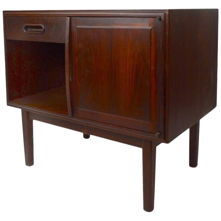 Danish Modern Nightstand Solid Walnut with Drawer and Storage: Danish Modern Nightstand Solid Walnut with Drawer and Storage Elevate your space with this exquisite Danish modern nightstand, expertly crafted from solid walnut in a rich dark finish. This versatile 