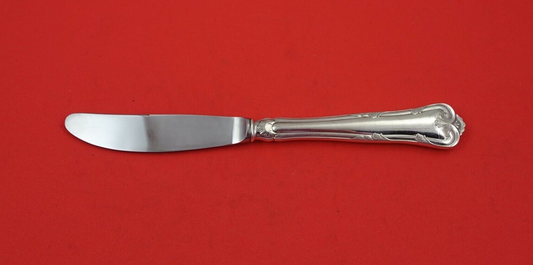 Cohr Herregaard Sterling Silver Knife 8 1/8 Modern Design: Cohr Herregaard Sterling Silver Knife 8 1/8 Modern Design Experience elegance with the Herregaard pattern knife by Cohr, measuring 8 1/8". This modern knife features a hollow handle crafted from high-