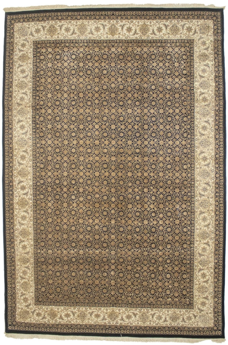 Handmade Wool Area Rug Herati Floral Pattern 6'7 x 9'9 Rectangle: Handmade Wool Area Rug Herati Floral Pattern 6'7 x 9'9 Rectangle This handmade area rug features an extra fine Herati floral classic design, crafted using a hand-knotted technique. Made from high-qual