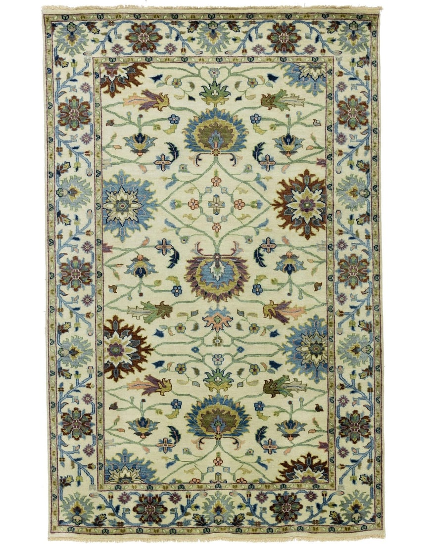 Hand-Knotted 5x8 Ivory Floral Oushak Wool Rug Modern Design: Hand-Knotted 5x8 Ivory Floral Oushak Wool Rug Modern Design Enhance your space with this exquisite 5x8 Ivory Floral Oushak Chobi Rug, meticulously hand-knotted from high-quality wool. This beautiful o
