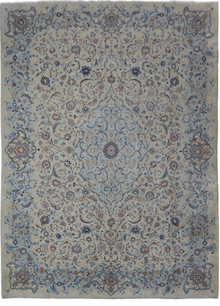 Authentic 9.6 x 12.11 Pistachio Green Persian Signed Kashan Rug: Authentic 9.6 x 12.11 Pistachio Green Persian Signed Kashan Rug Free continental US Shipping Add a touch of opulence to your living space with this exquisite 9.6 x 12.11 Pistachio Green Classic Intric