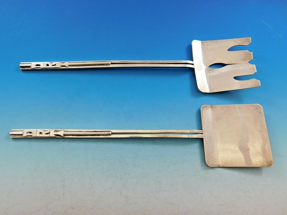 Lenore Doskow Montrose Arts and Crafts Sterling Silver Salad Set 2-Piece 9 7/8" Monogrammed: Lenore Doskow Montrose Arts and Crafts Sterling Silver Salad Set 2-Piece 9 7/8" Monogrammed This extraordinary 2-piece sterling silver salad serving set by Lenore Doskow Montrose combines elegance wit