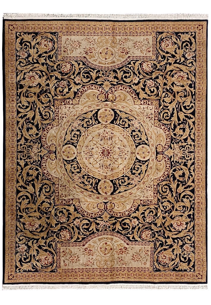 Luxurious 7'10 x 10' Handmade Versacci Area Rug in Wool: Luxurious 7'10 x 10' Handmade Versacci Area Rug in Wool Free continental US Shipping Elevate your home decor with this exquisite handmade rug, measuring 7.10 x 10 feet. The Versacci rug combines a cla