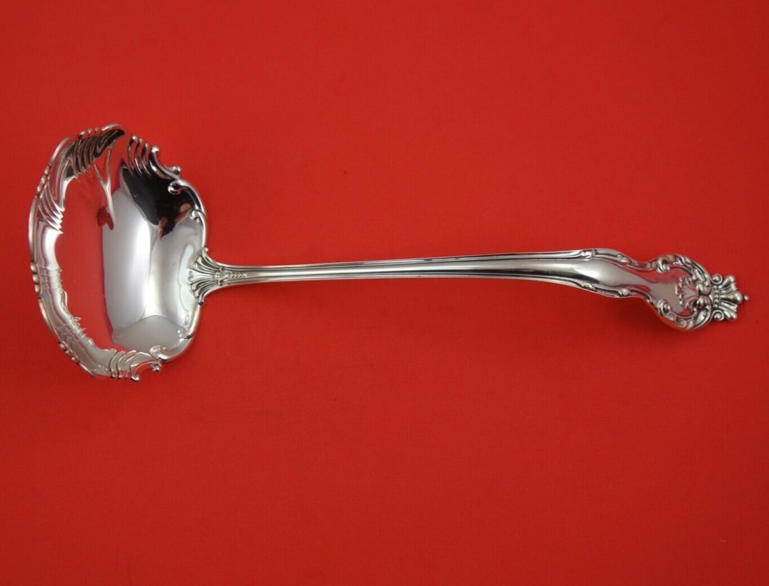 Mount Vernon Queen Sterling Silver Oyster Ladle 10.5 Inch by Howard: Mount Vernon Queen Sterling Silver Oyster Ladle 10.5 Inch by Howard Discover the elegance of the Queen pattern by Mount Vernon, crafted by Howard. This exquisite sterling silver oyster ladle measures 