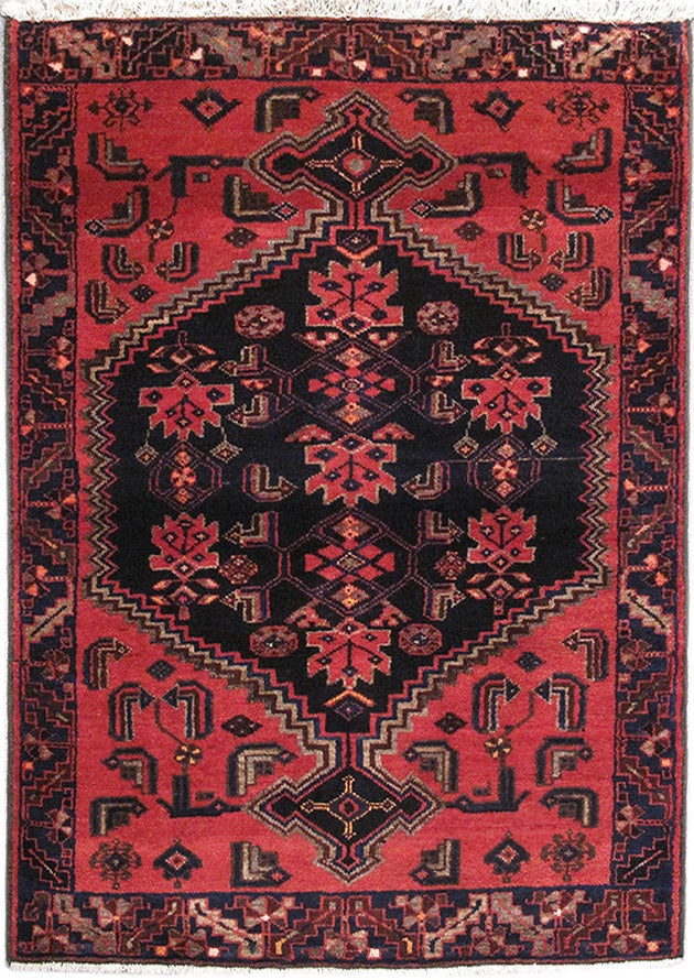 3.5 x 5 Iran Hamadan Geometric Tribal Wool Hand-Knotted Rug: 3.5 x 5 Iran Hamadan Geometric Tribal Wool Hand-Knotted Rug Free continental US Shipping This 3.5 x 5 foot geometric tribal Hamadan rug showcases authentic Persian craftsmanship from northwest Iran. H