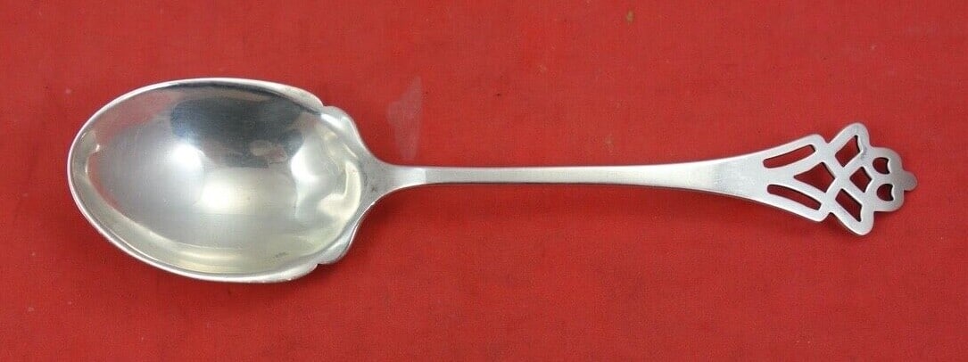 Lunt Pynchon Sterling Silver Sugar Spoon 5 3/4" Antique Flatware (1 of 2)