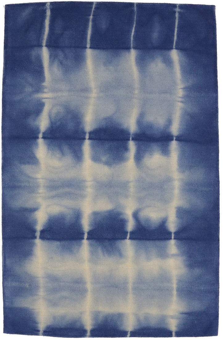 Navy Blue 5x8 Wool Hand-Tufted Modern Area Rug for Kids Room: Navy Blue 5x8 Wool Hand-Tufted Modern Area Rug for Kids Room This hand-tufted area rug features a contemporary tie-dye style in navy blue, designed to complement modern interiors. Made from wool, it o