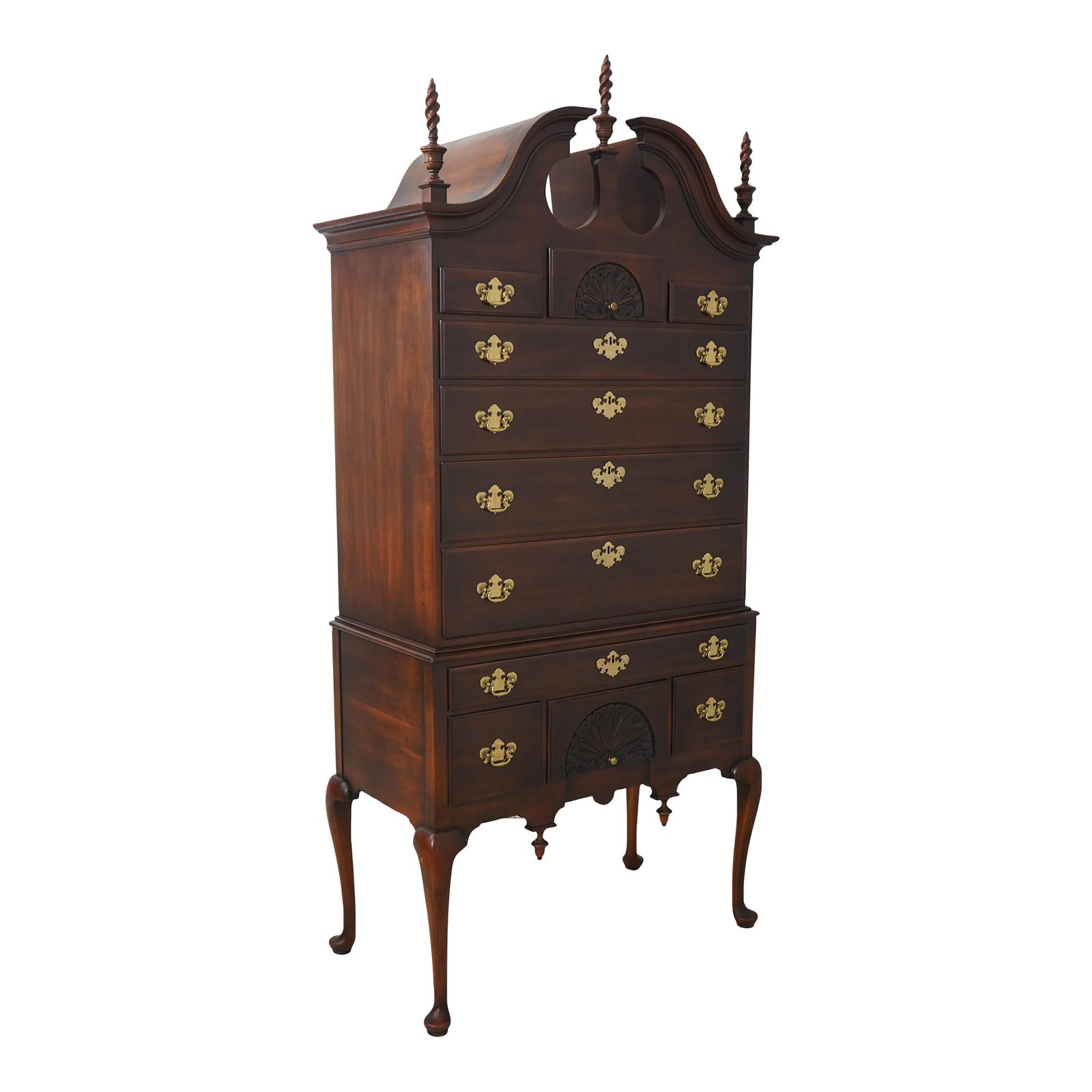 Statton Oxford Cherry Highboy Chest with Queen Anne Legs: Statton Oxford Cherry Highboy Chest with Queen Anne Legs This exquisite Statton Oxford Cherry Highboy Chest showcases the beauty of traditional New England design, crafted around 1979. It features exc