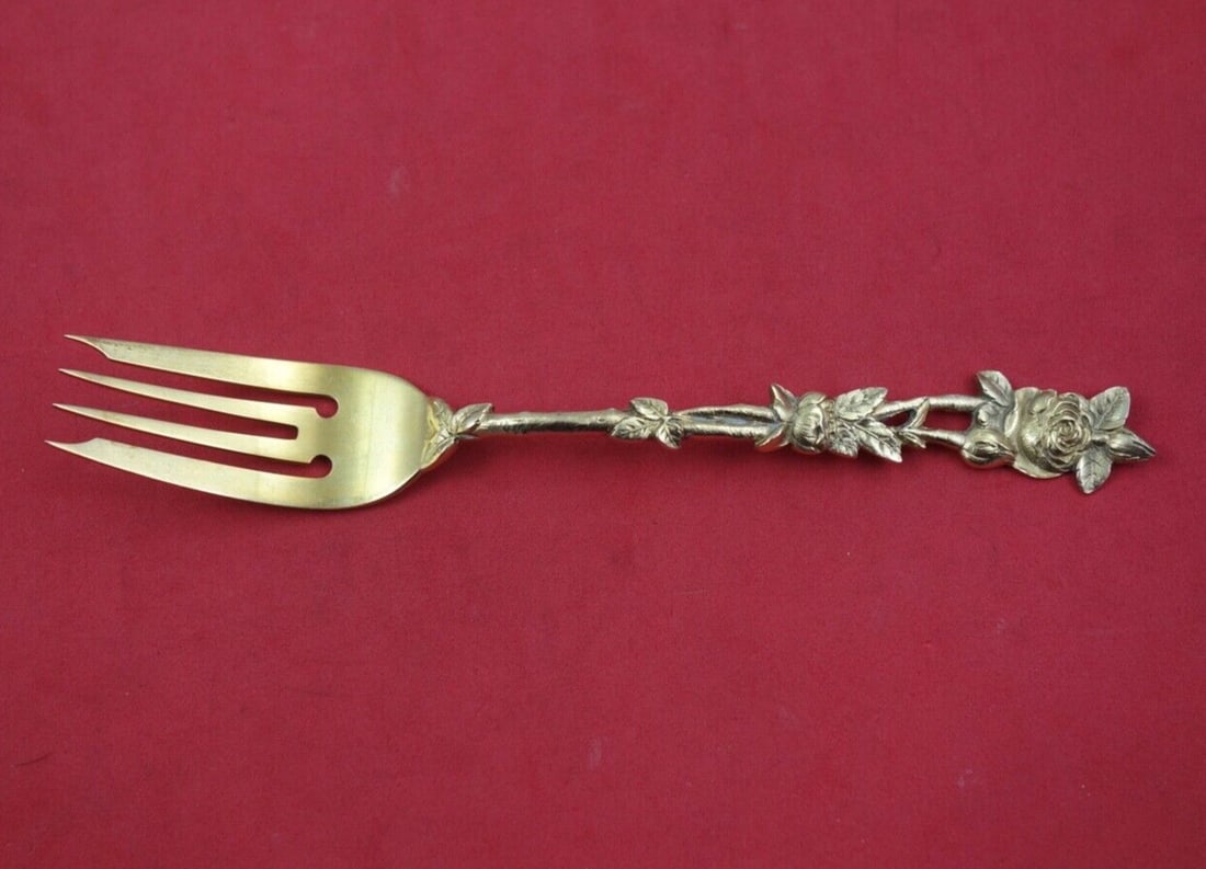Gorham Floral Series Vermeil Sterling Silver Dessert Fork 6 Inch: Gorham Floral Series Vermeil Sterling Silver Dessert Fork 6 Inch This exquisite dessert fork is part of the Floral Series - Vermeil pattern by Gorham, crafted from high-quality sterling silver. Featur