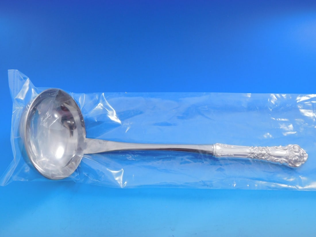 Reed and Barton French Renaissance Sterling Silver Soup Ladle Custom 11 1/4 Inches: Reed and Barton French Renaissance Sterling Silver Soup Ladle Custom 11 1/4 Inches Elevate your dining experience with this exquisite soup ladle from the French Renaissance pattern by Reed and Barton.