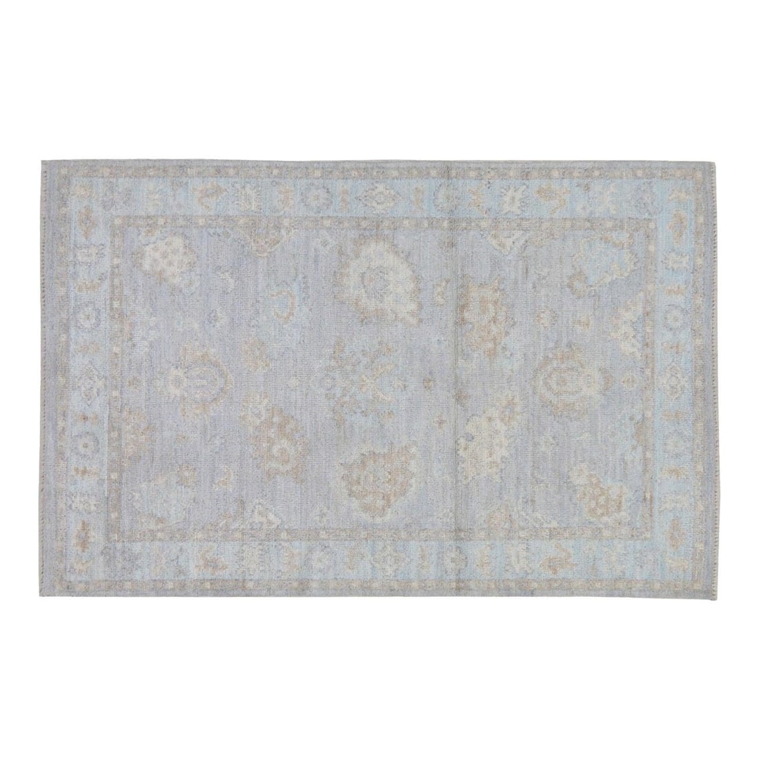 Slate Gray Wool Area Rug Hand Knotted Oushak Style 4'x6': Slate Gray Wool Area Rug Hand Knotted Oushak Style 4'x6' This Oushak hand-knotted wool rug showcases traditional craftsmanship combined with a modern design sensibility. The durable and soft wool cons