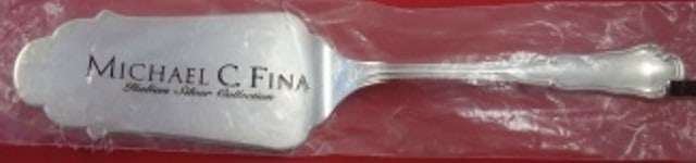 Zaramella Argenti Barocco Sterling Silver Pie Server 10 1/2" New: Zaramella Argenti Barocco Sterling Silver Pie Server 10 1/2" New Presenting the exquisite Barocco Pie Server by Zaramella Argenti, a fine addition to your tableware collection. Crafted from high-quali