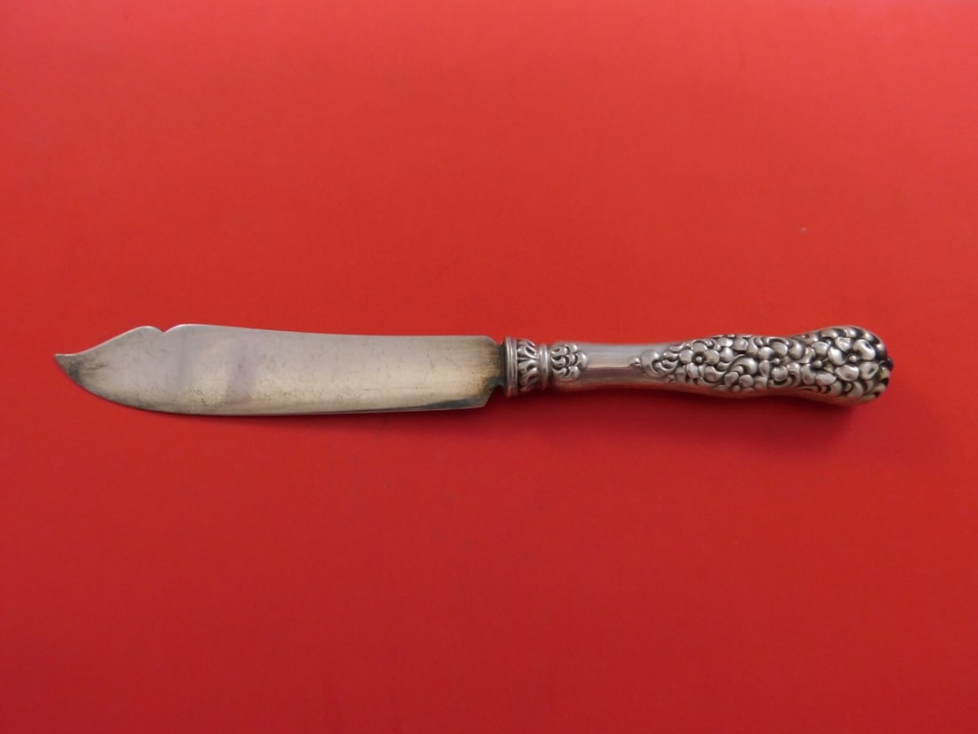 Dominick & Haff Rococo Sterling Silver Fish Knife 8.75 Inch: Dominick & Haff Rococo Sterling Silver Fish Knife 8.75 Inch This exquisite Rococo fish knife by Dominick & Haff features a stunning design characteristic of the Rococo style, dating from 1850-1899. Cr