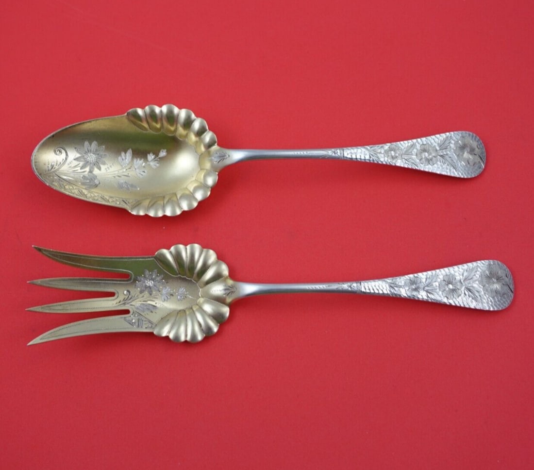 Wood & Hughes Sterling Silver Salad Serving Set 2pc Floral Motif Gold Wash Hammered 8 5/8": Wood & Hughes Sterling Silver Salad Serving Set 2pc Floral Motif Gold Wash Hammered 8 5/8" Enhance your dining experience with this exquisite 2-piece salad serving set by Wood & Hughes. Crafted from s