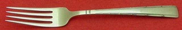 Easterling Horizon Sterling Silver Fork 7 3/8" Classic Flatware: Easterling Horizon Sterling Silver Fork 7 3/8" Classic Flatware Introducing the Horizon by Easterling Sterling Silver Fork, a beautifully crafted piece that embodies elegance and functionality. This r
