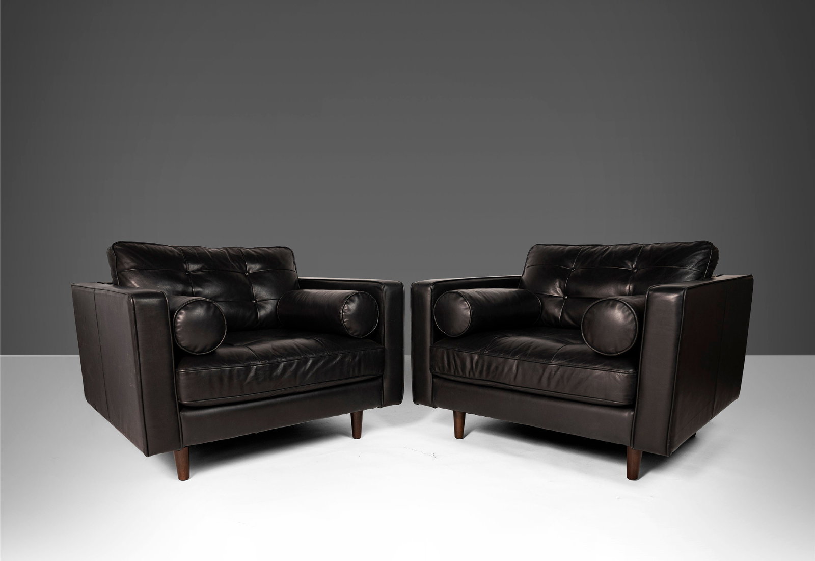Mid-Century Modern Set of 2 Walter Knoll Inspired Tufted Club Chairs in Vegan Leather: Mid-Century Modern Set of 2 Walter Knoll Inspired Tufted Club Chairs in Vegan Leather This elegant set of two tufted club chairs, designed in the manner of Walter Knoll for Brayton International, comb