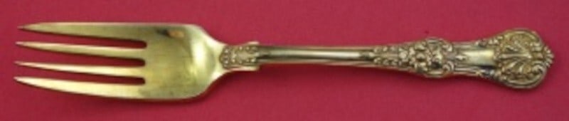 Tiffany & Co English King Vermeil Sterling Silver Pastry Fork 4-Tine 6": Tiffany & Co English King Vermeil Sterling Silver Pastry Fork 4-Tine 6" This exquisite English King Vermeil pastry fork by Tiffany & Co. showcases a refined design with a 4-tine configuration, perfect