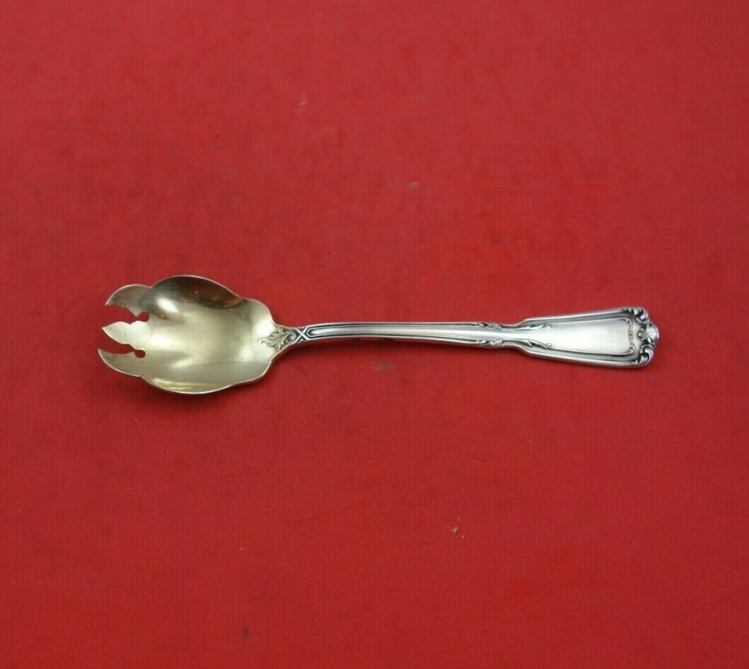 Reed and Barton Chambord Sterling Silver Ice Cream Fork 5 Inch Gold Wash: Reed and Barton Chambord Sterling Silver Ice Cream Fork 5 Inch Gold Wash Indulge in the elegance of the Chambord ice cream fork by Reed and Barton, crafted from high-quality sterling silver. This exqu