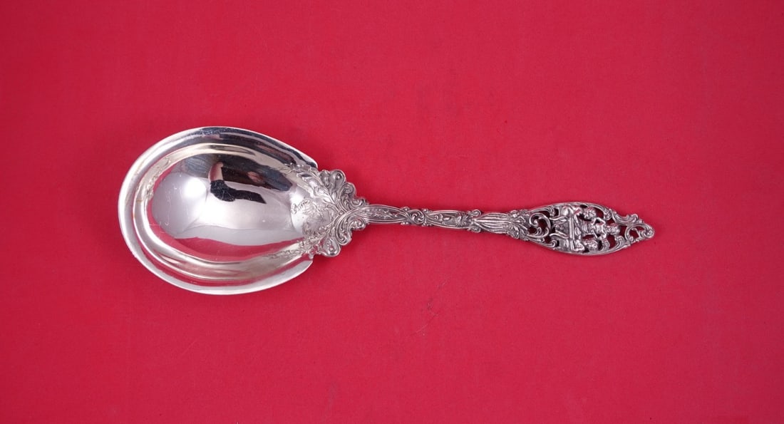 Dominick Haff Labors of Cupid Sterling Salad Spoon 10 Wide Bowl: Dominick Haff Labors of Cupid Sterling Salad Spoon 10 Wide Bowl This is a Dominick & Haff sterling silver salad serving spoon in the Labors of Cupid pattern. Featuring a wide bowl and measuring 10 inc