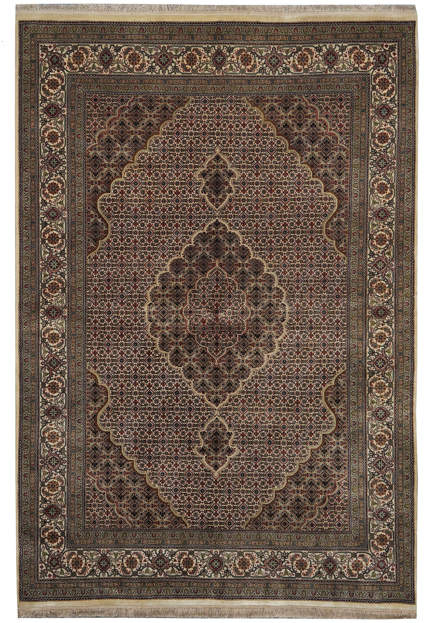 5.7 x 8 Tabriz Mahi Hand Knotted Wool Silk Persian Rug: 5.7 x 8 Tabriz Mahi Hand Knotted Wool Silk Persian Rug Free continental US Shipping Elevate your living space with this exquisite 5.7 x 8 ft Tabriz Mahi rug, hand-knotted in Iran by skilled artisans. 