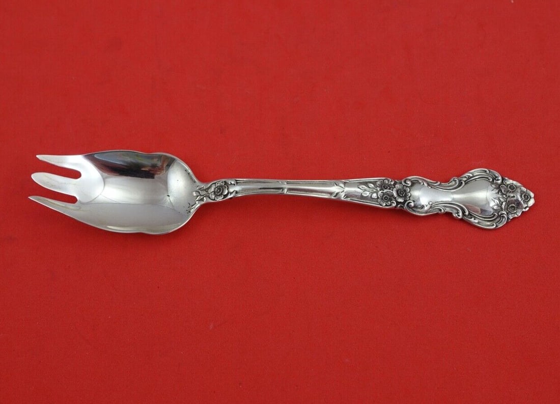 Wallace Meadow Rose Sterling Silver Ice Cream Spork 5 3/4" Custom Melrose Style: Wallace Meadow Rose Sterling Silver Ice Cream Spork 5 3/4" Custom Melrose Style Discover the elegance of the Meadow Rose pattern with this custom-made Sterling Silver Ice Cream Spork by Wallace. Measu