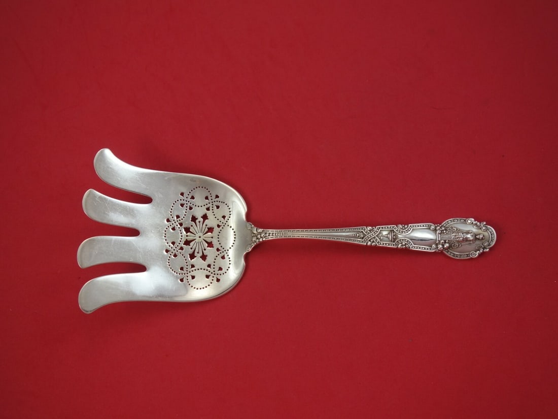 Tiffany & Co Renaissance Sterling Silver Asparagus Serving Fork 9.5": Tiffany & Co Renaissance Sterling Silver Asparagus Serving Fork 9.5" This exquisite asparagus serving fork is part of the Renaissance pattern by Tiffany & Co., crafted from high-quality sterling silve