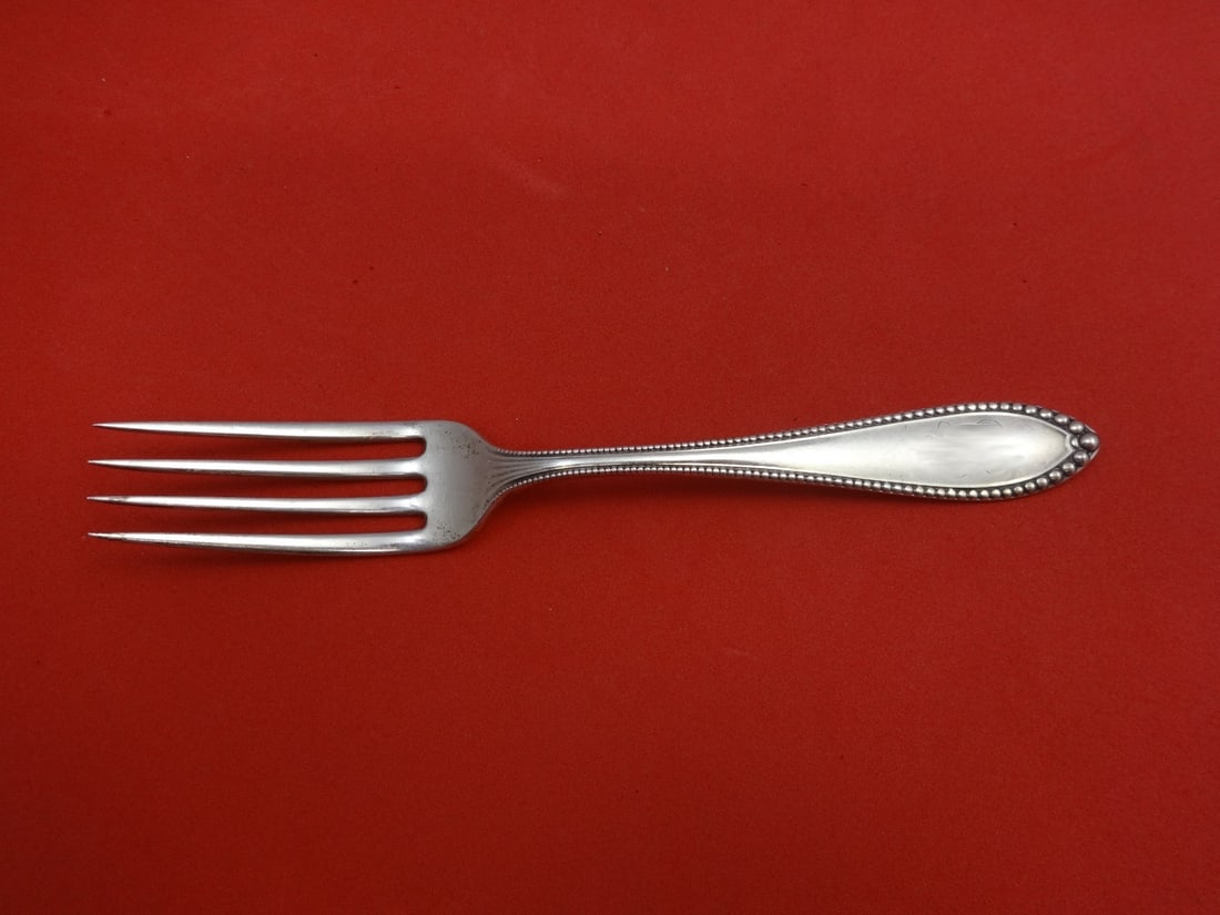 Gorham Virginia Sterling Silver Regular Fork 6.75 Inches: Gorham Virginia Sterling Silver Regular Fork 6.75 Inches This exquisite regular fork, part of the Virginia pattern by Gorham, is crafted from high-quality sterling silver. Measuring 6 3/4 inches, it b
