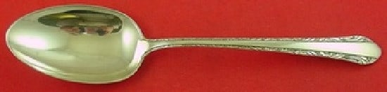 Alvin Chased Romantique Sterling Silver Serving Spoon 8 3/8 Vintage: Alvin Chased Romantique Sterling Silver Serving Spoon 8 3/8 Vintage This vintage serving spoon is a stunning piece from the renowned Alvin brand, featuring the elegant Chased Romantique pattern. Craft