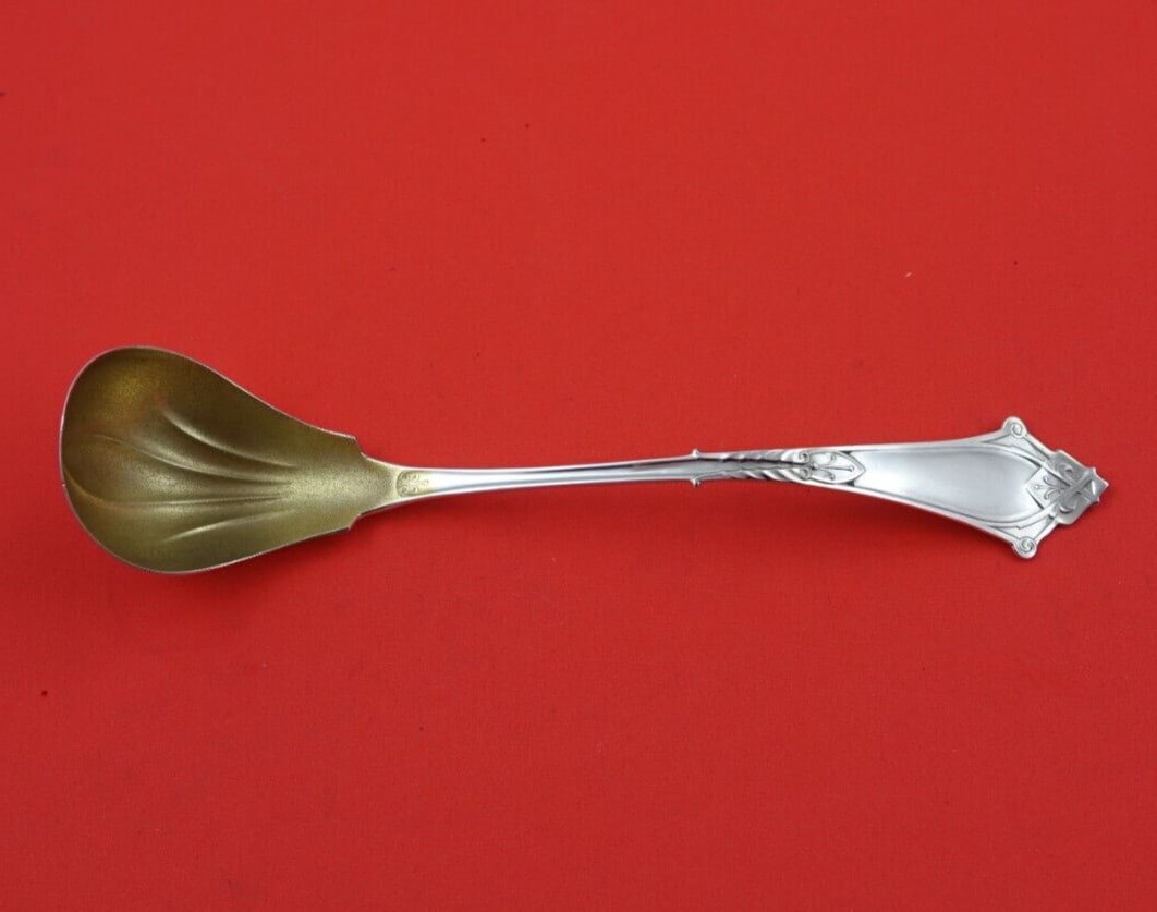 Wood and Hughes Viola sterling gravy ladle gold washed frosted 7 1/2 in: Wood and Hughes Viola sterling gravy ladle gold washed frosted 7 1/2 in A sterling silver gravy ladle in the Viola pattern by Wood and Hughes. It features a gold washed and frosted finish, measures 7 