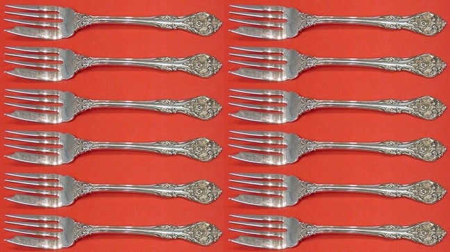 Gorham King Edward Sterling Silver Salad Fork Set 12 Pieces 6 3/4": Gorham King Edward Sterling Silver Salad Fork Set 12 Pieces 6 3/4" Enhance your dining experience with this exquisite 12-piece salad fork set from the King Edward pattern by Gorham. Crafted from