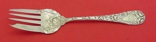 Durgin Chrysanthemum Sterling Silver Salad Fork 4-Tine 6 1/8 Inch: Durgin Chrysanthemum Sterling Silver Salad Fork 4-Tine 6 1/8 Inch Enhance your dining experience with the exquisite Chrysanthemum salad fork by Durgin. Crafted from high-quality sterling silver, this 