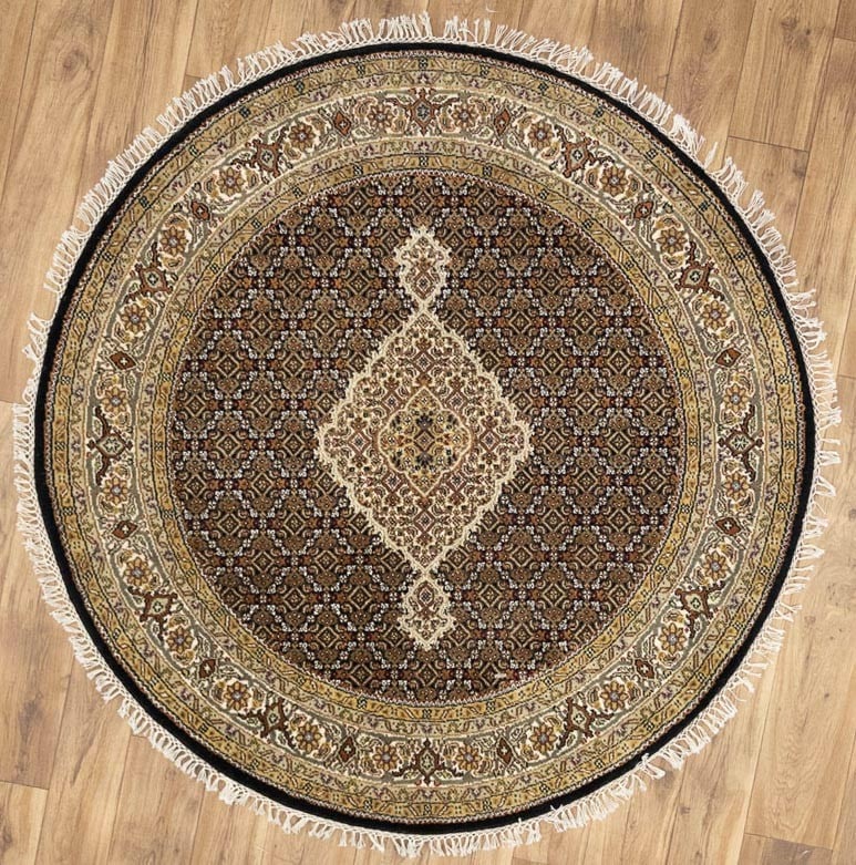 Hand-Knotted Round Wool Silk Rug with Floral Medallion Design 5x5 ft: Hand-Knotted Round Wool Silk Rug with Floral Medallion Design 5x5 ft This round area rug features a floral medallion pattern with oriental and modern influences. Hand-knotted from a blend of wool and 