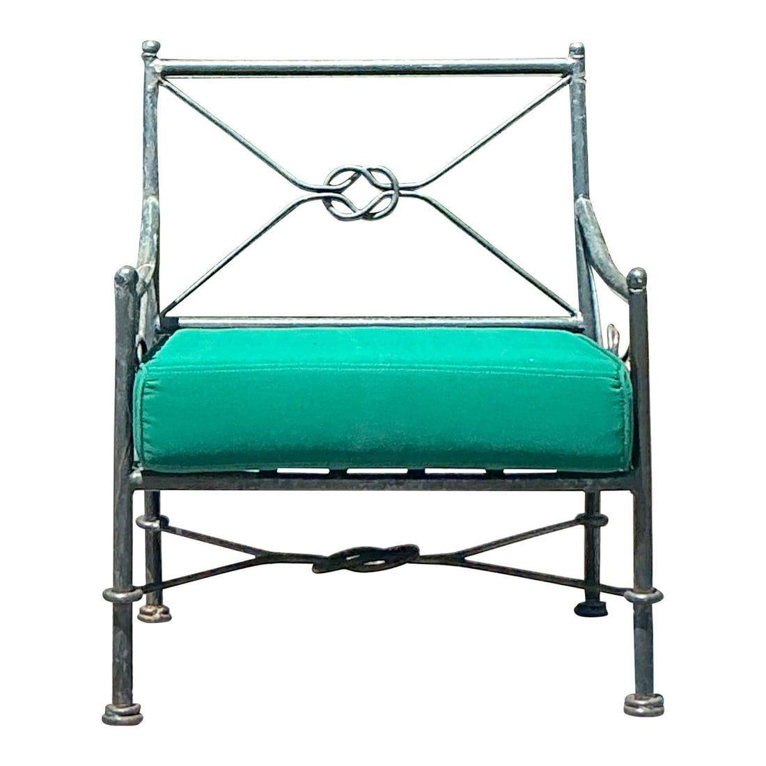 Vintage Regency Wrought Iron Lounge Chair with Green Cushion: Vintage Regency Wrought Iron Lounge Chair with Green Cushion Experience vintage elegance with this Vintage Regency Wrought Iron Lounge Chair, a harmonious fusion of comfort and classic design. Constru