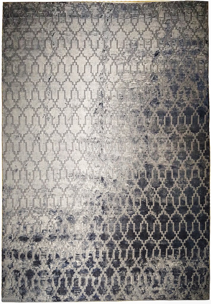 10 x 14 Blue Bamboo Silk Pile Modern Area Rug: 10 x 14 Blue Bamboo Silk Pile Modern Area Rug Free continental US Shipping Enhance your living space with this sophisticated 10' x 14' Blue Raised Bamboo Silk Pile Modern Rug. Crafted with precision, 