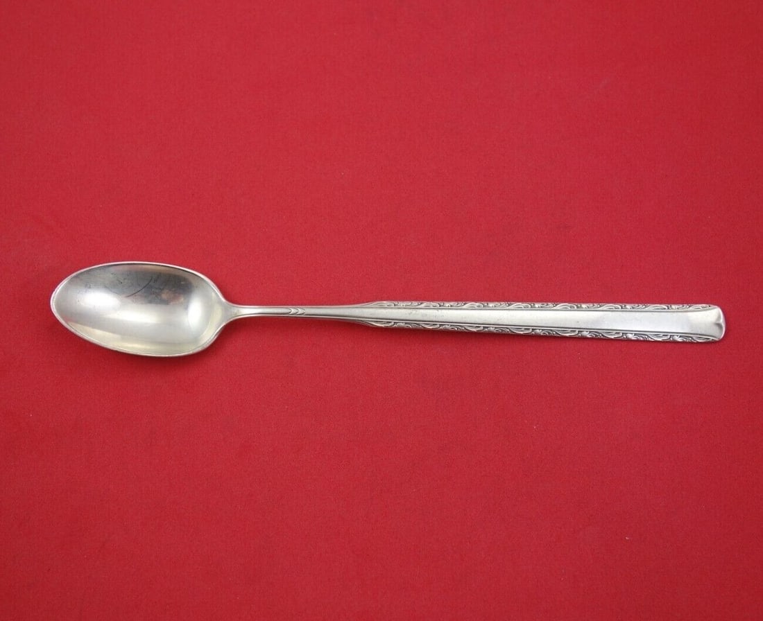 Gorham Eventide Sterling Silver Iced Tea Spoon 7.5": Gorham Eventide Sterling Silver Iced Tea Spoon 7.5" This exquisite iced tea spoon is part of the Eventide pattern from Gorham, crafted from high-quality sterling silver. Measuring 7 1/2 inches, this p