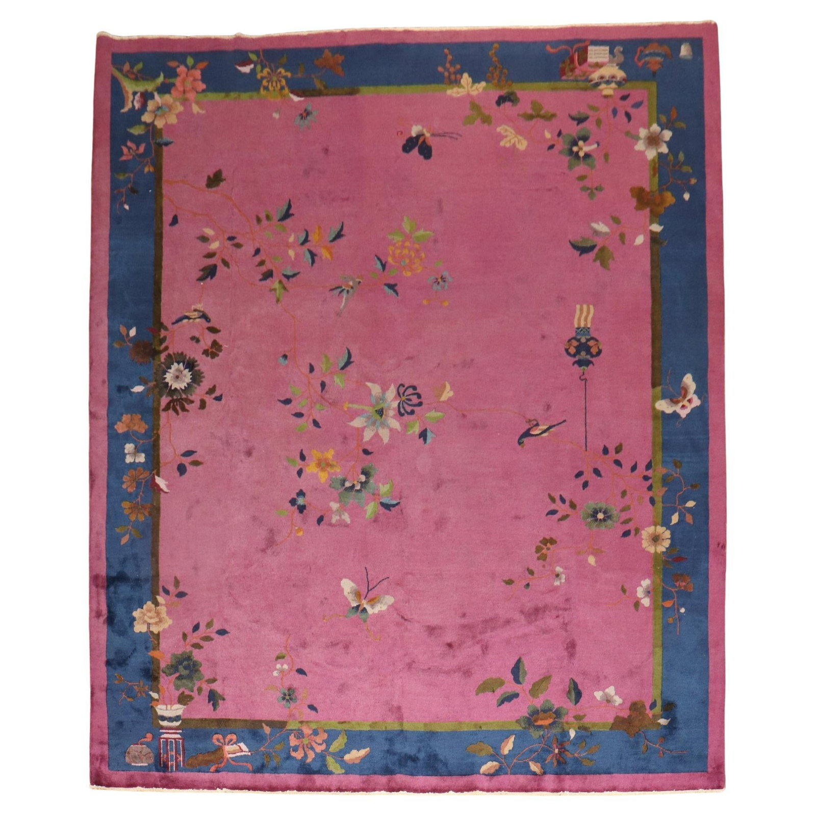 Chinese Art Deco Wool Rug with Floral Motif 8' x 9'10" Magenta Ground: Chinese Art Deco Wool Rug with Floral Motif 8' x 9'10" Magenta Ground This exquisite mid-20th century Chinese Art Deco carpet boasts a captivating floral design set against a rich magenta background. 