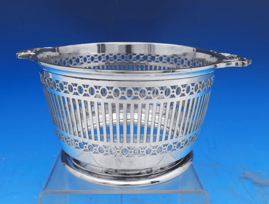 Gorham Lansdowne Sterling Silver Wine Cooler: Gorham Lansdowne Sterling Silver Wine Cooler This is a Lansdowne pattern sterling silver wine cooler by Gorham, designed to be immersed in an ice bowl (ice bowl not included). Crafted in the United St