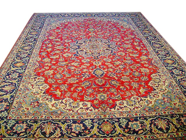 Exquisite 9.4 x 12.10 Semi-Antique Persian Esfahan Najafabad Rug: Exquisite 9.4 x 12.10 Semi-Antique Persian Esfahan Najafabad Rug Free continental US Shipping Discover the elegance of this handcrafted 9.4 x 12.10 Semi-Antique Persian Esfahan Najafabad Rug. Created 