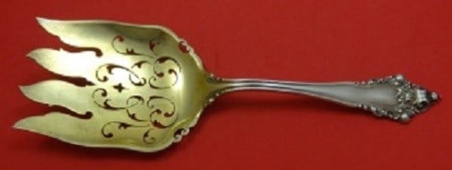 Reed & Barton La Splendide Sterling Silver Vegetable Fork Goldwashed 9 1/2": Reed & Barton La Splendide Sterling Silver Vegetable Fork Goldwashed 9 1/2" This exquisite vegetable serving fork features the elegant "La Splendide" pattern by Reed & Barton. Crafted from high-qualit