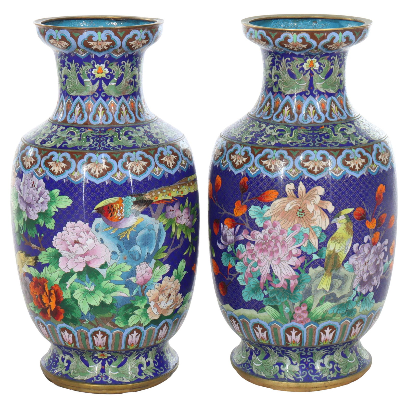 Set of Two Early 20th Century Chinese Cloisonne Enamel Vases with Figures and Flowers: Set of Two Early 20th Century Chinese Cloisonne Enamel Vases with Figures and Flowers This pair of antique Chinese cloisonne enameled urns from the early 20th century features figural and floral motif