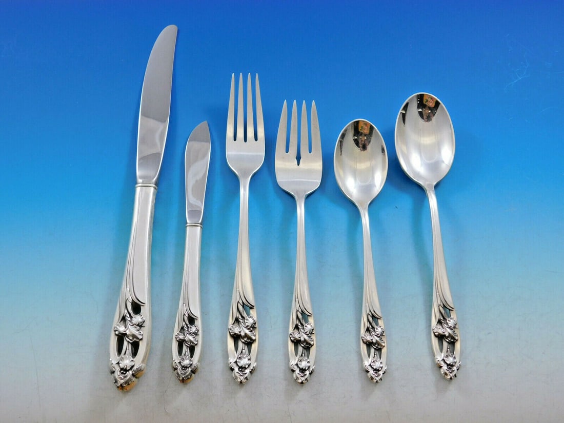 International Silver Silver Iris 36 Piece Flatware Set for 6 with Towle Caddy: International Silver Silver Iris 36 Piece Flatware Set for 6 with Towle Caddy Enhance your dining experience with the Silver Iris flatware set by International Sterling, a post-1940 classic that combi