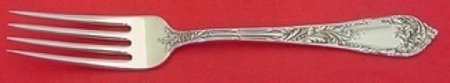 Reed and Barton Romaine Sterling Silver 7 3/4 in Dinner Fork: Reed and Barton Romaine Sterling Silver 7 3/4 in Dinner Fork A Reed & Barton Romaine sterling silver dinner fork in the Romaine pattern. Dated to the 1900-1940 period, this pre-owned flatware piece is