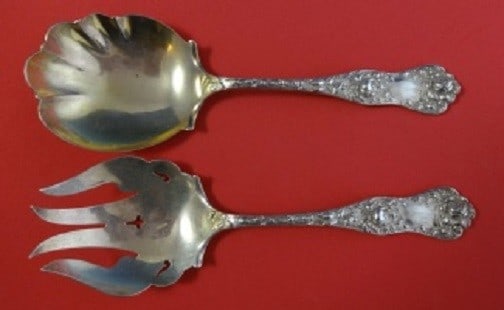 Shiebler American Beauty Sterling Silver Salad Serving Set 2pc 8.5": Shiebler American Beauty Sterling Silver Salad Serving Set 2pc 8.5" This exquisite 2-piece salad serving set features the elegant American Beauty pattern by Shiebler, crafted from high-quality sterlin